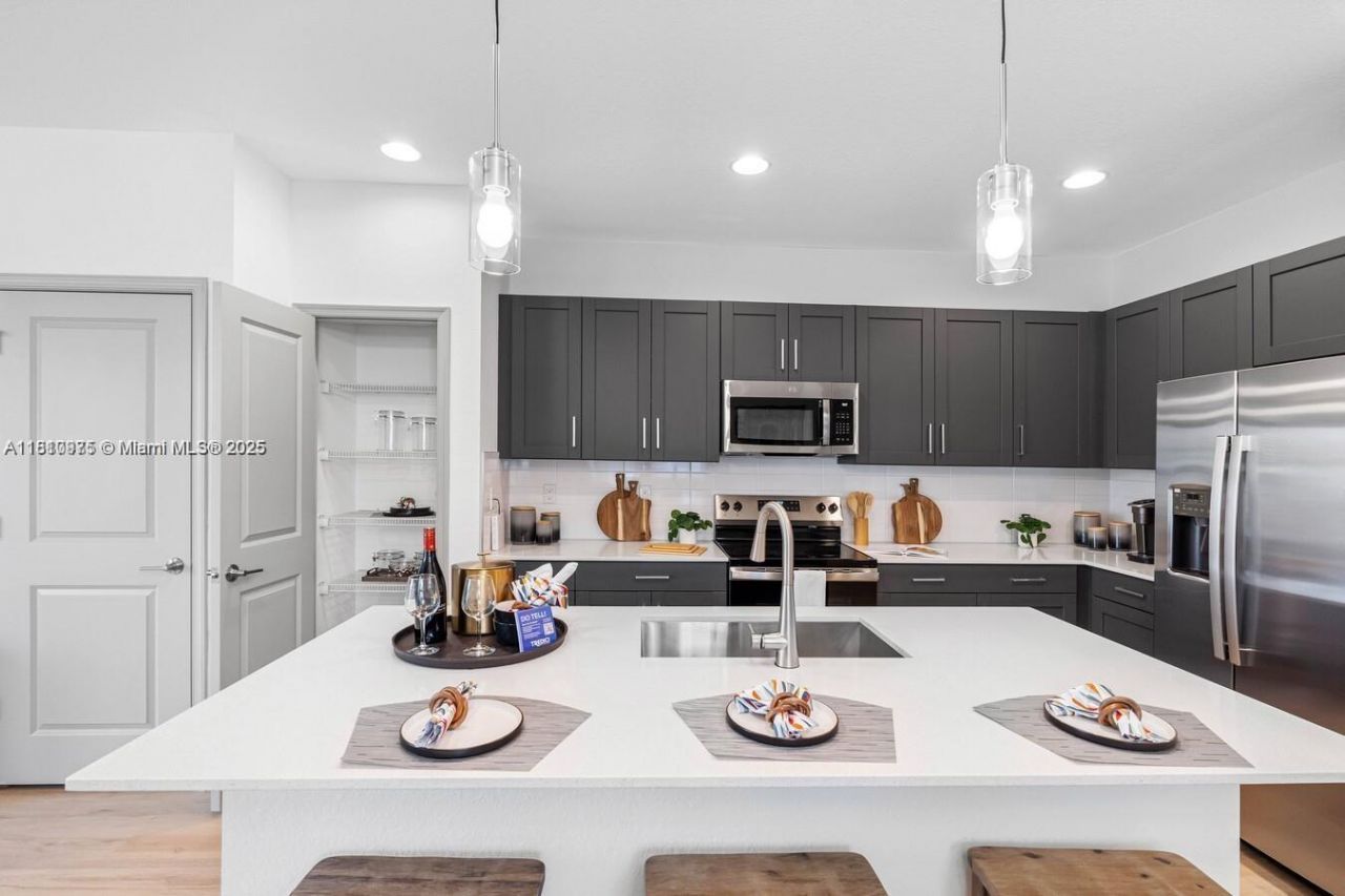 13138 Valletta Way, Unit 02-015, Port Saint Lucie, FL 34987 Photo