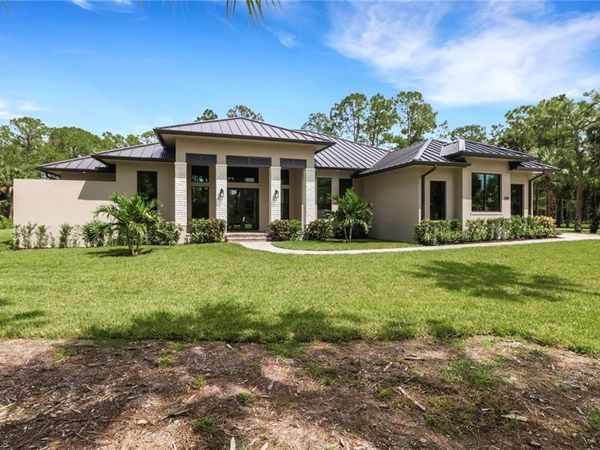 538 13th ST SW, NAPLES, FL 34117