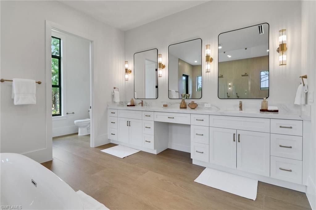 538 13th St Sw, Naples, FL 34117 Photo