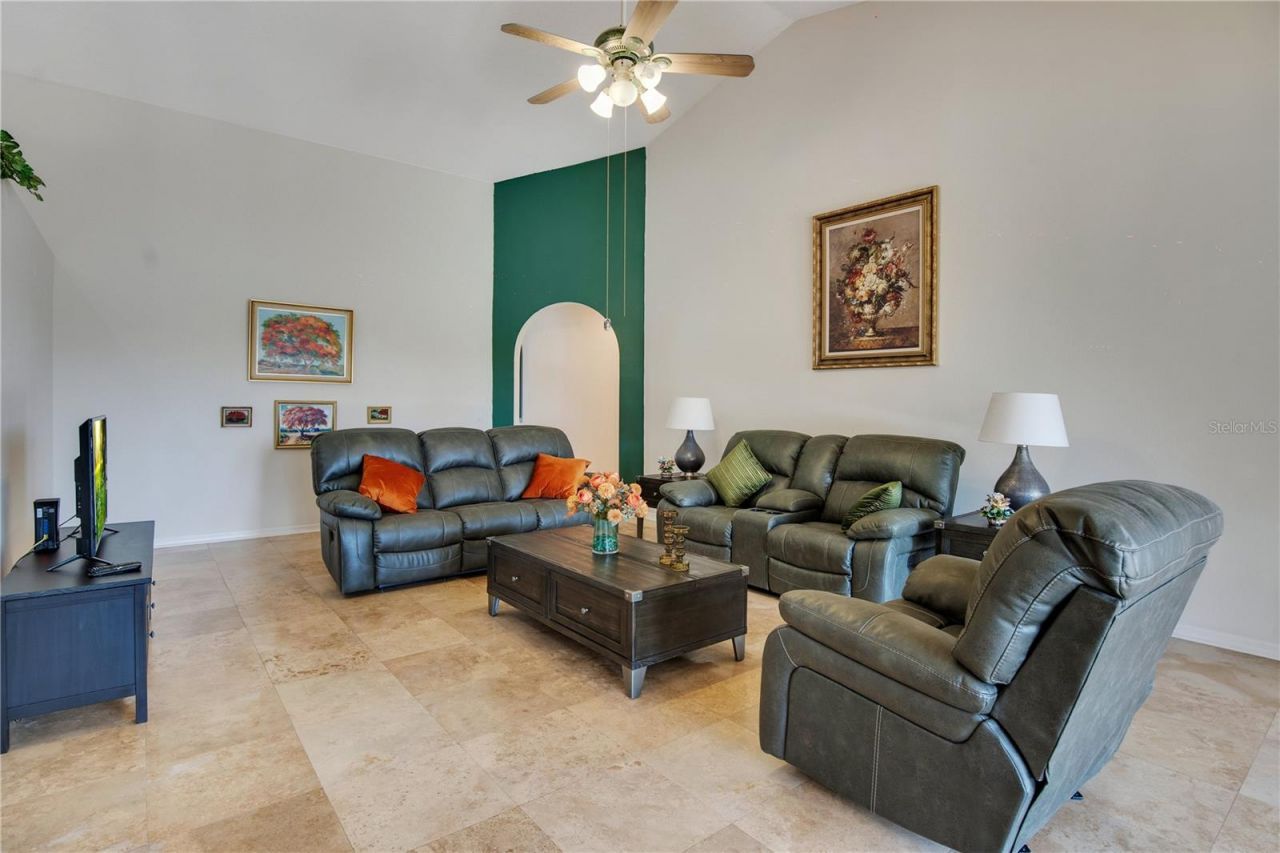 4047 Lillian Hall Lane, Orlando, FL 32812 Photo