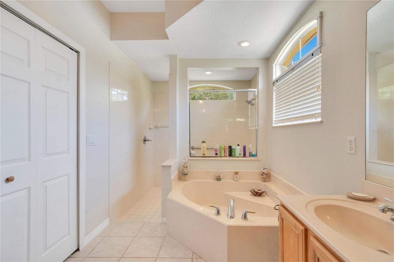 4047 Lillian Hall Lane, Orlando, FL 32812 Photo