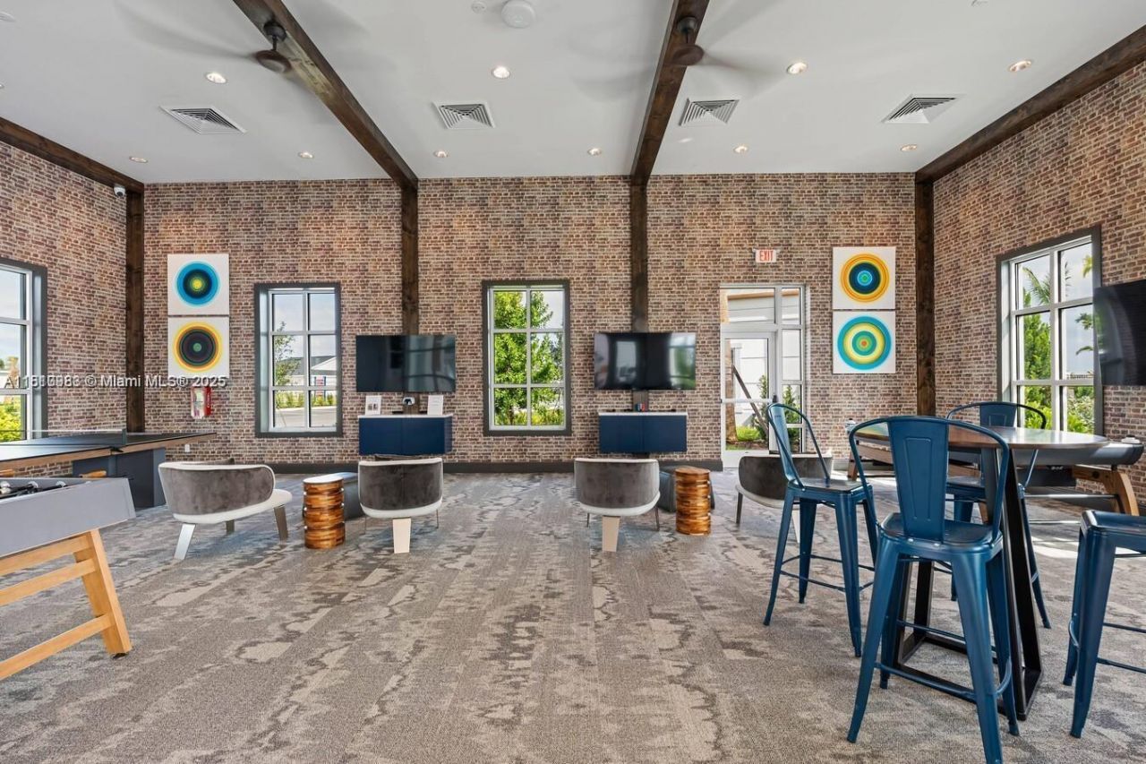 13138 Valletta Way, Unit 20-220, Port Saint Lucie, FL 34987 Photo