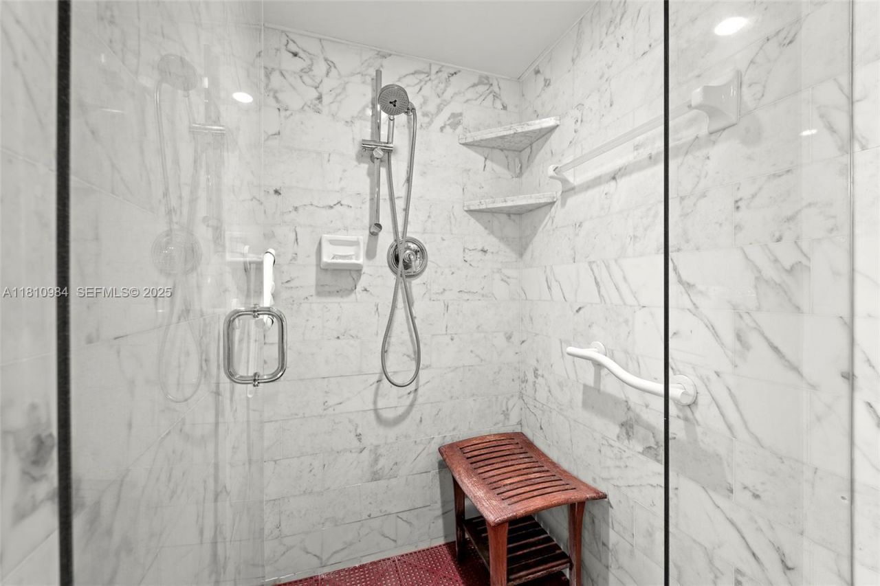 9 Island Ave, Unit 505, Miami Beach, FL 33139 Photo