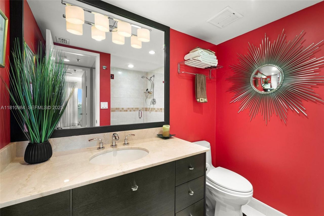 9 Island Ave, Unit 505, Miami Beach, FL 33139 Photo