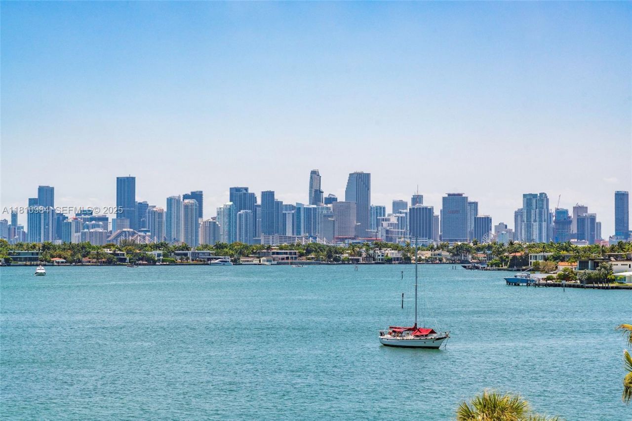 9 Island Ave, Unit 505, Miami Beach, FL 33139 Photo