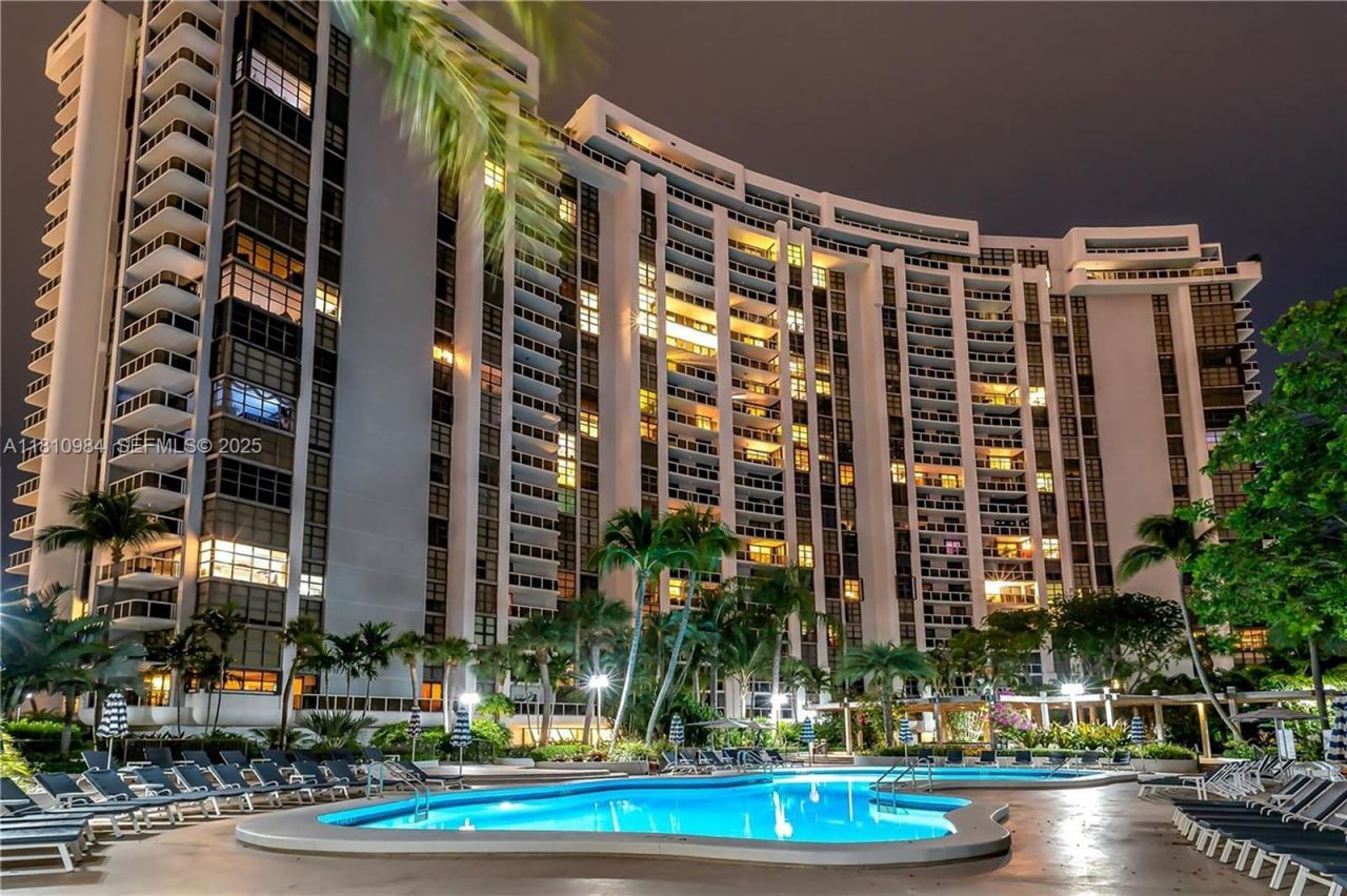 9 Island Ave, Unit 505, Miami Beach, FL 33139 Photo