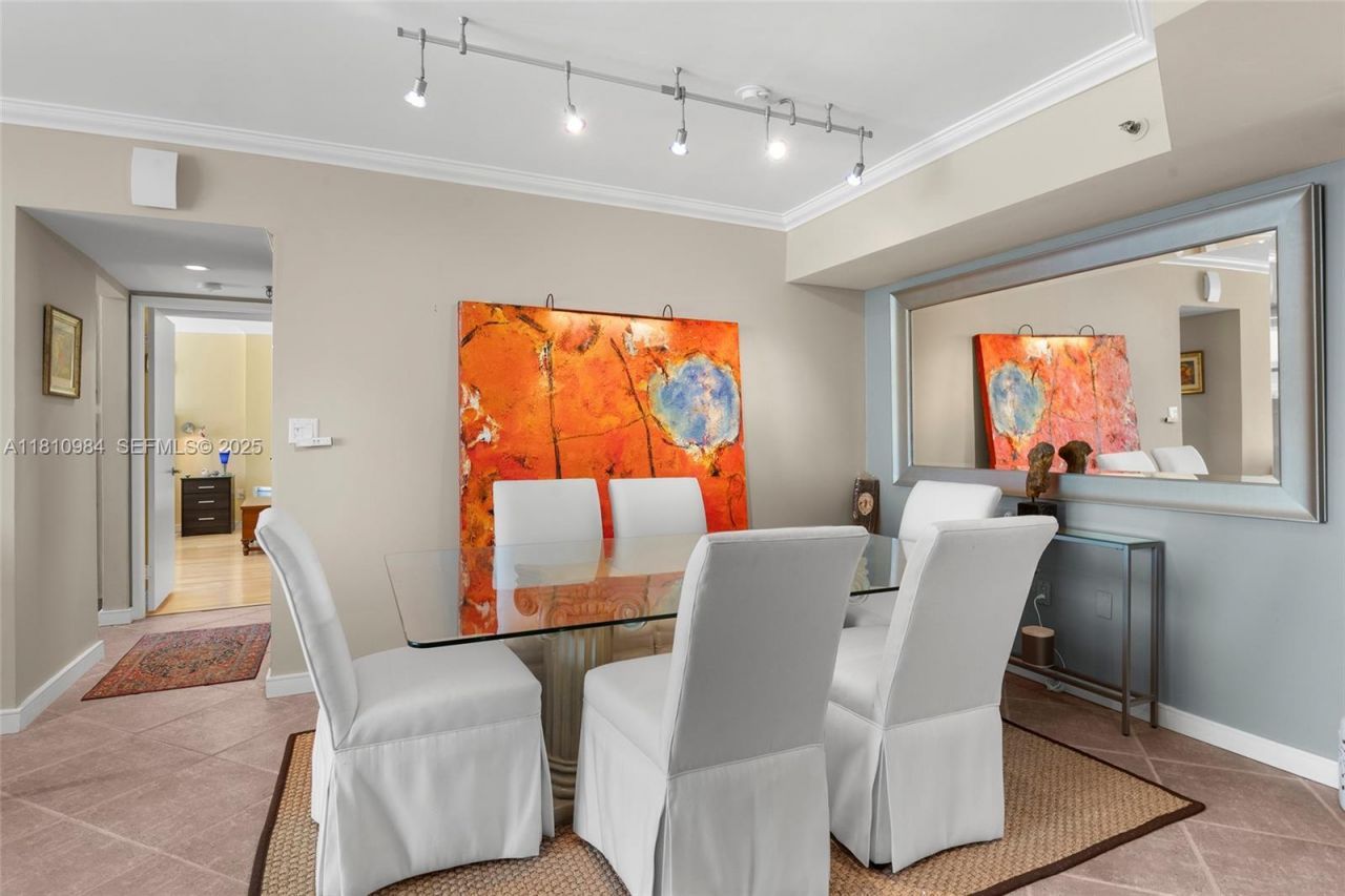 9 Island Ave, Unit 505, Miami Beach, FL 33139 Photo