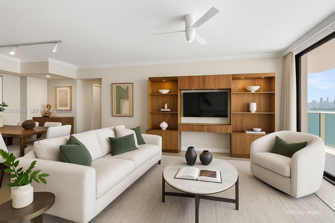 9 Island Ave, Unit 505, Miami Beach, FL 33139 Photo