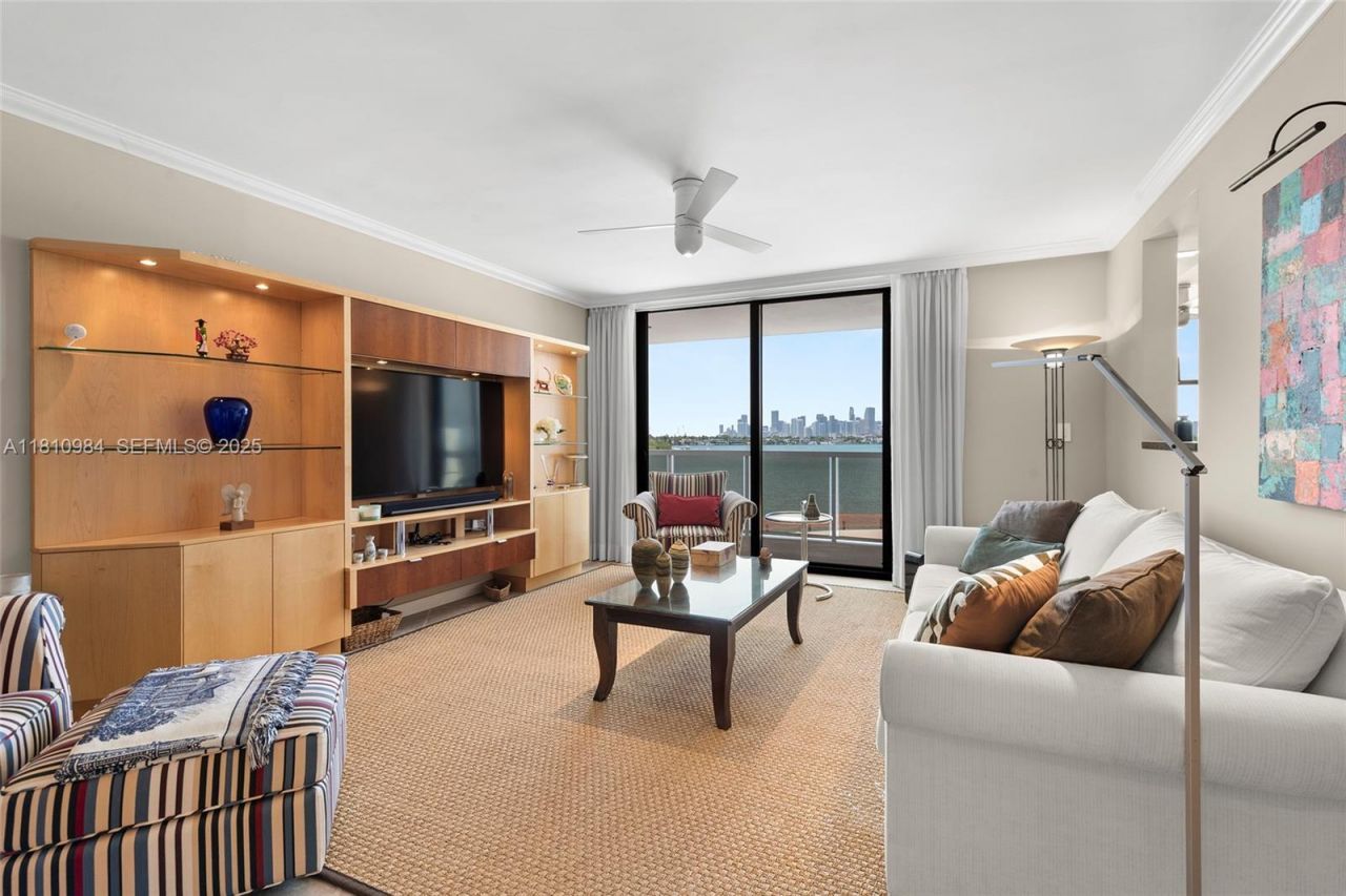 9 Island Ave, Unit 505, Miami Beach, FL 33139 Photo