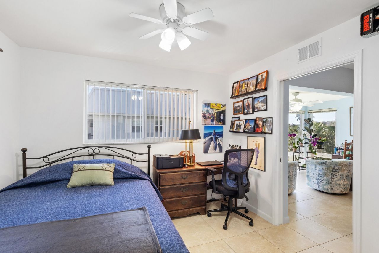 7 Colonial Club Drive, Unit 300, Boynton Beach, FL 33435 Photo