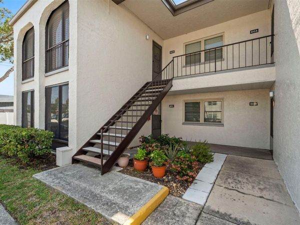 7701 STARKEY ROAD, Unit 601, SEMINOLE, FL 33777