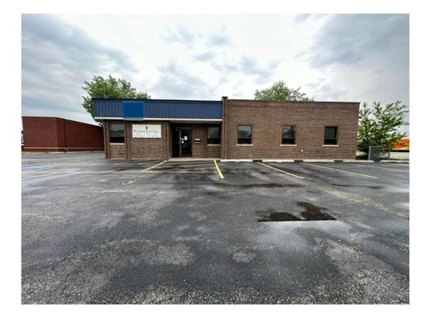 7845 W 79th Street W, Bridgeview, IL 60455