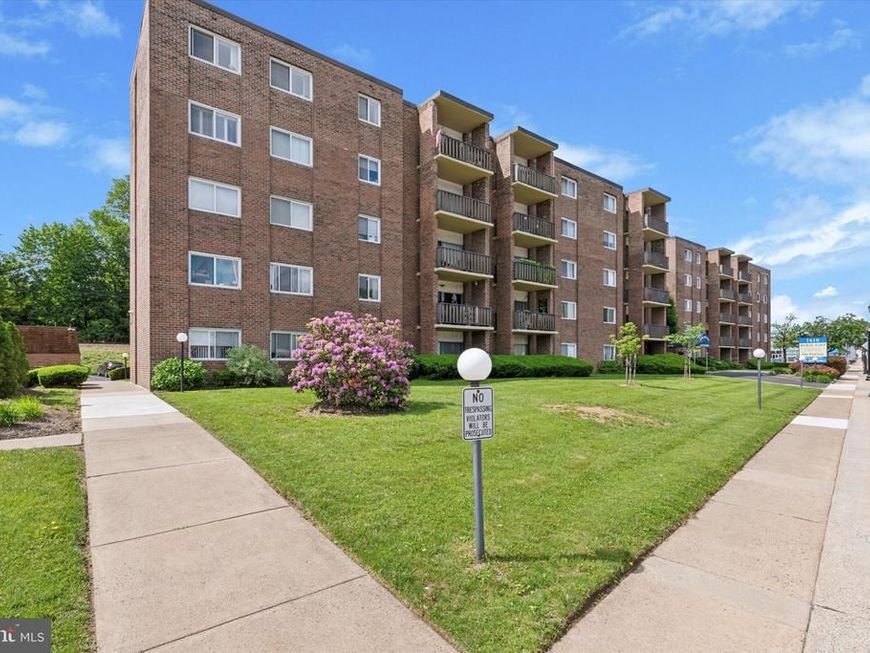 1610 The Fairway, Unit W504, Jenkintown, PA 19046 Main Photo