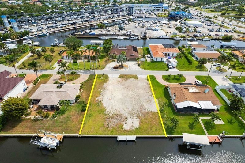 122 Placid Dr, Fort Myers, FL 33919 Photo