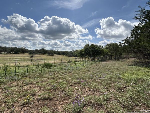1619 Stringtown, Medina, TX 78055