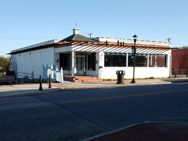 525 Main Street, Altavista, VA 24517