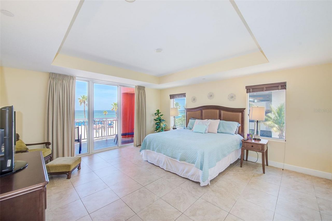 301 S Gulfview Boulevard, Unit 301, Clearwater Beach, FL 33767 Photo