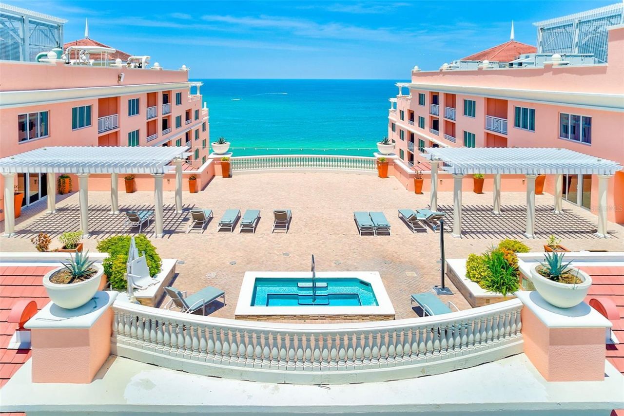 301 S Gulfview Boulevard, Unit 301, Clearwater Beach, FL 33767 Photo