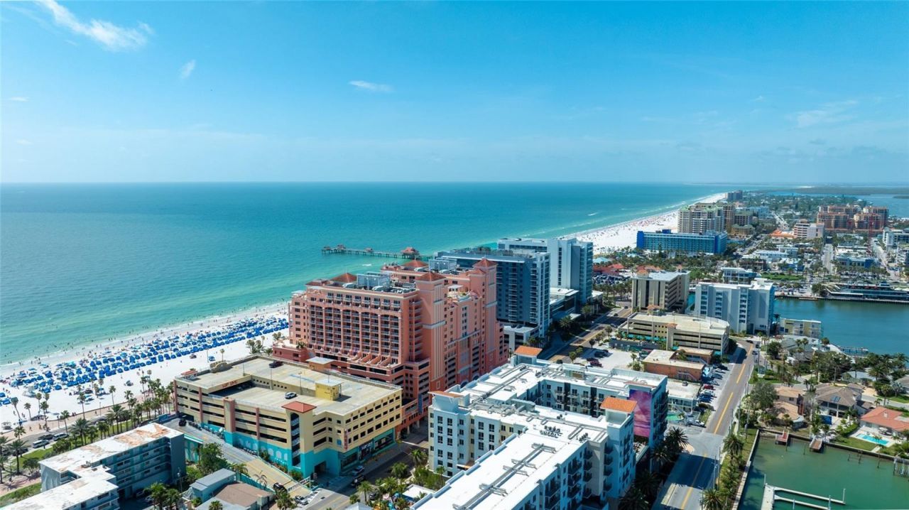 301 S Gulfview Boulevard, Unit 301, Clearwater Beach, FL 33767 Photo