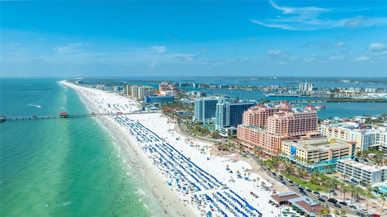 301 S Gulfview Boulevard, Unit 301, Clearwater Beach, FL 33767 Photo