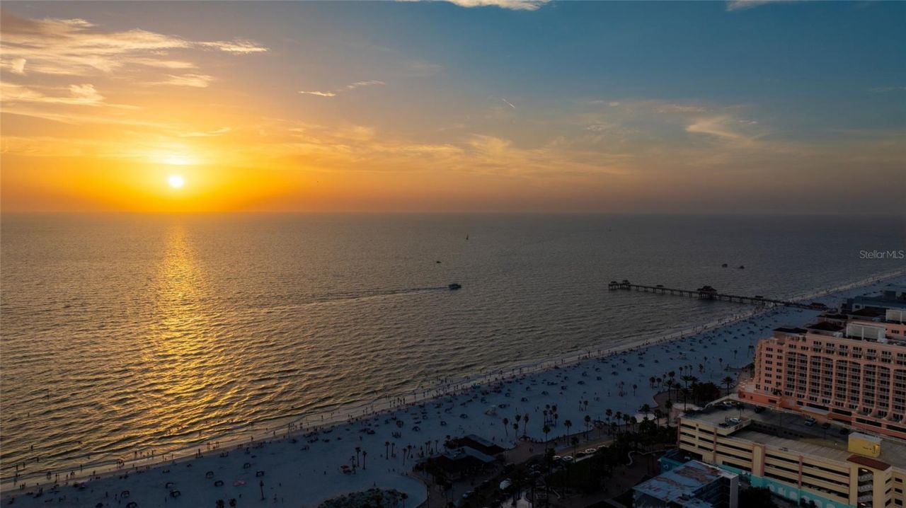 301 S Gulfview Boulevard, Unit 301, Clearwater Beach, FL 33767 Photo