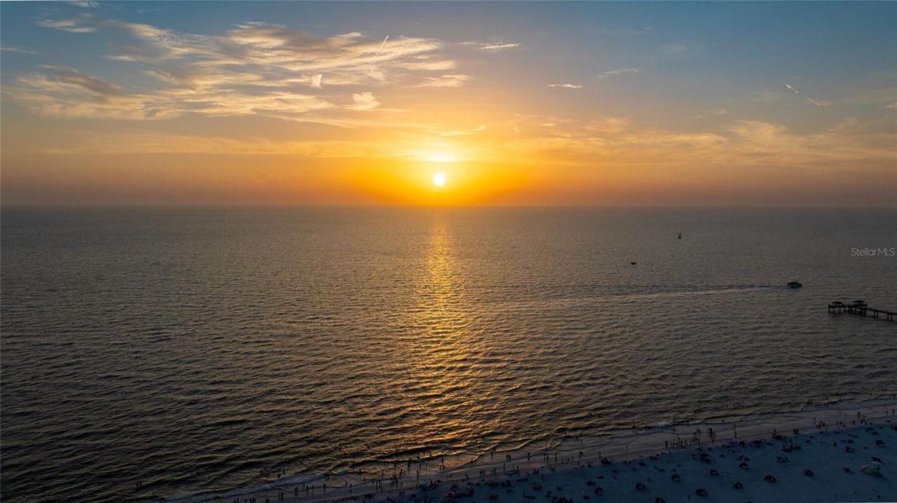 301 S Gulfview Boulevard, Unit 301, Clearwater Beach, FL 33767 Photo