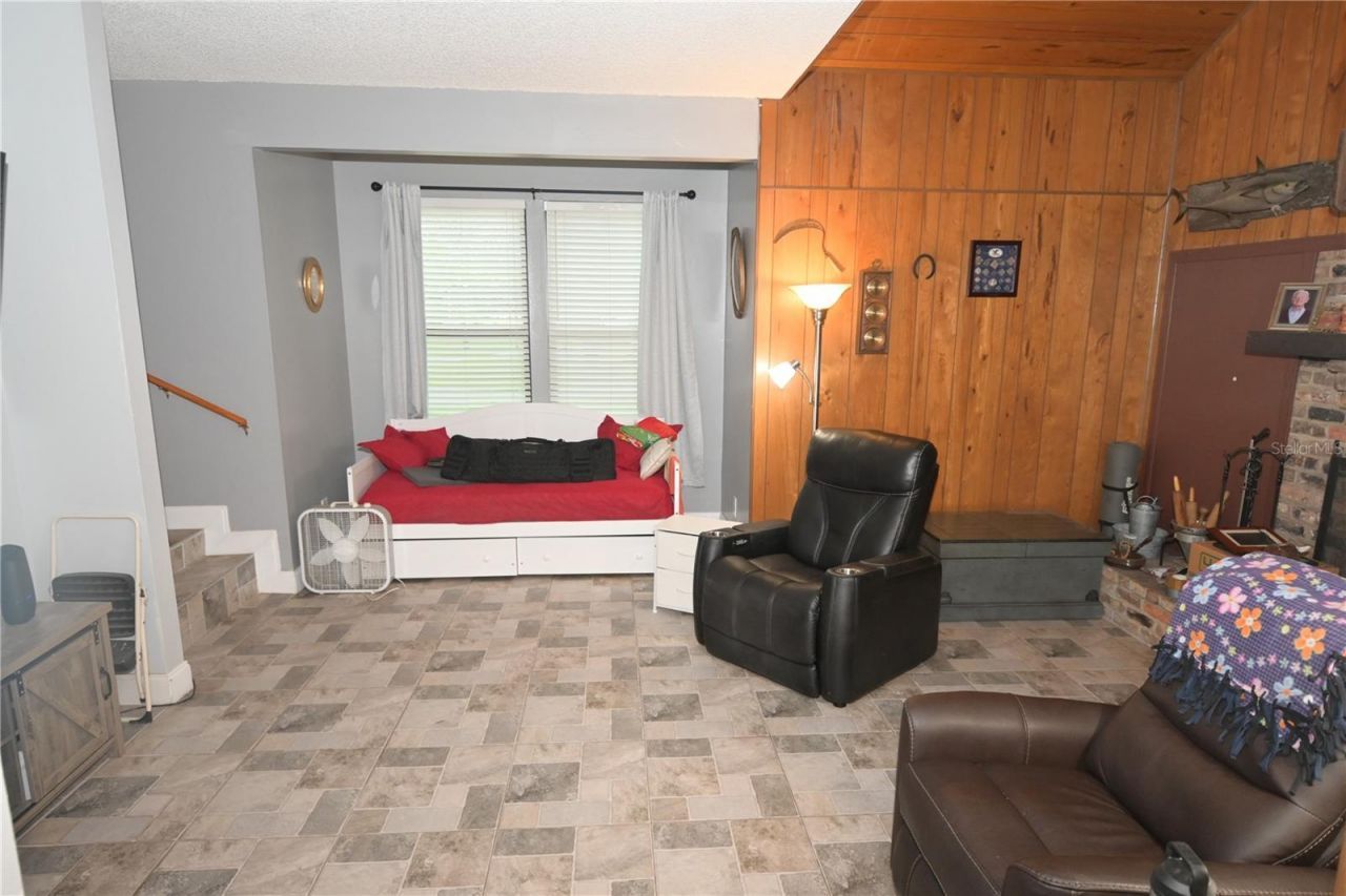 2101 S Goldenrod Road, Orlando, FL 32822 Photo