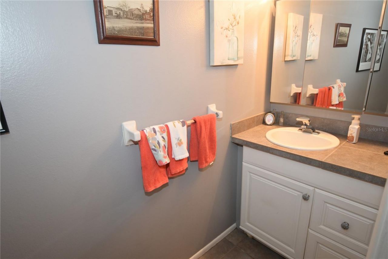 2101 S Goldenrod Road, Orlando, FL 32822 Photo