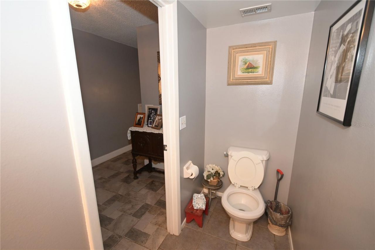 2101 S Goldenrod Road, Orlando, FL 32822 Photo