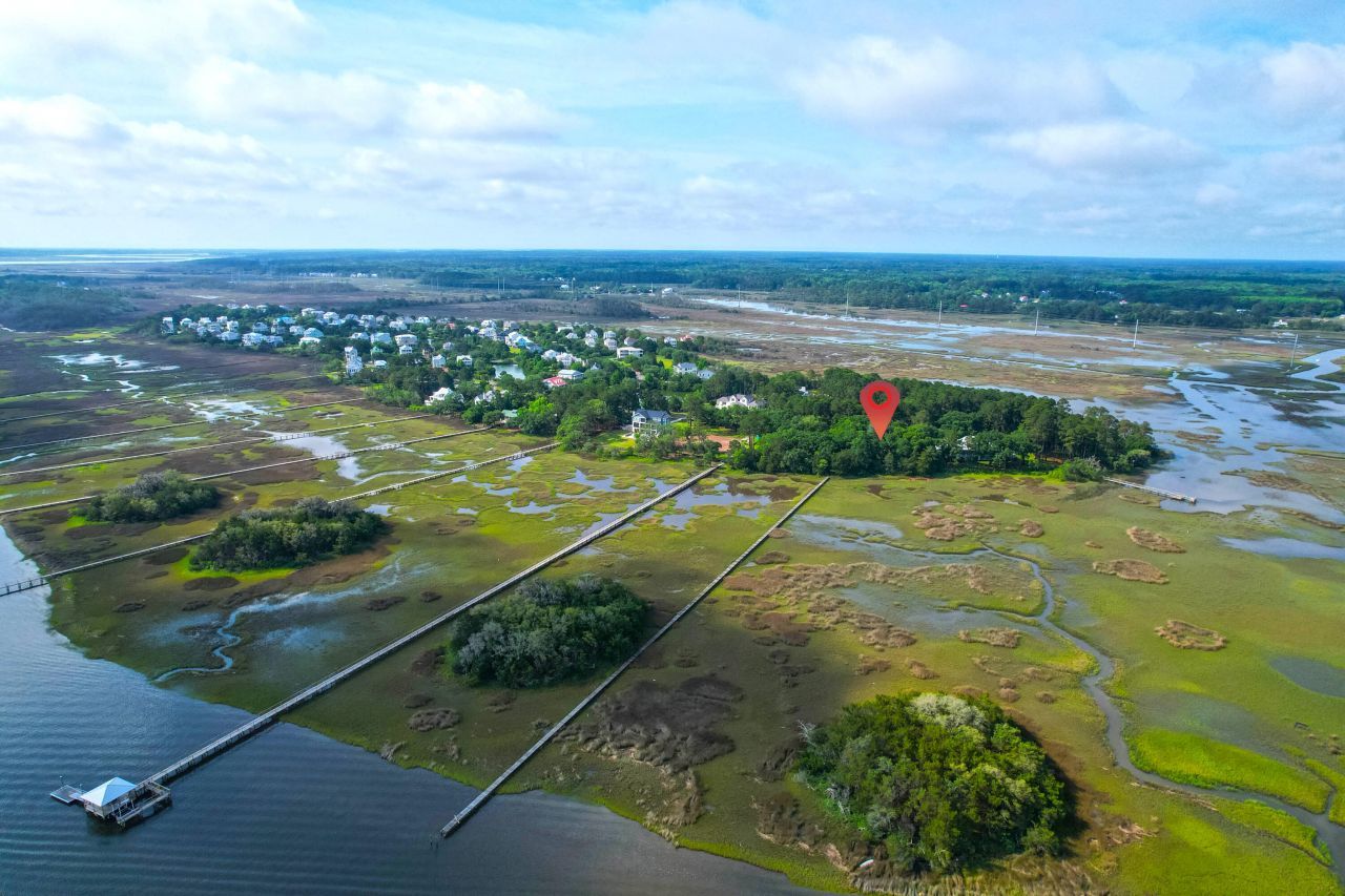 1452 Mcpherson Landing Photo 16