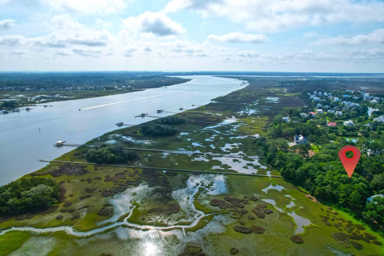 1452 Mcpherson Landing Photo 18