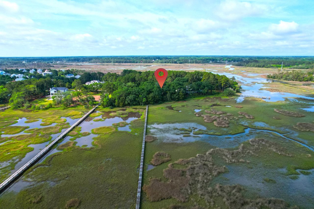 1452 Mcpherson Landing Photo 24