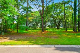 1452 Mcpherson Landing photo 4