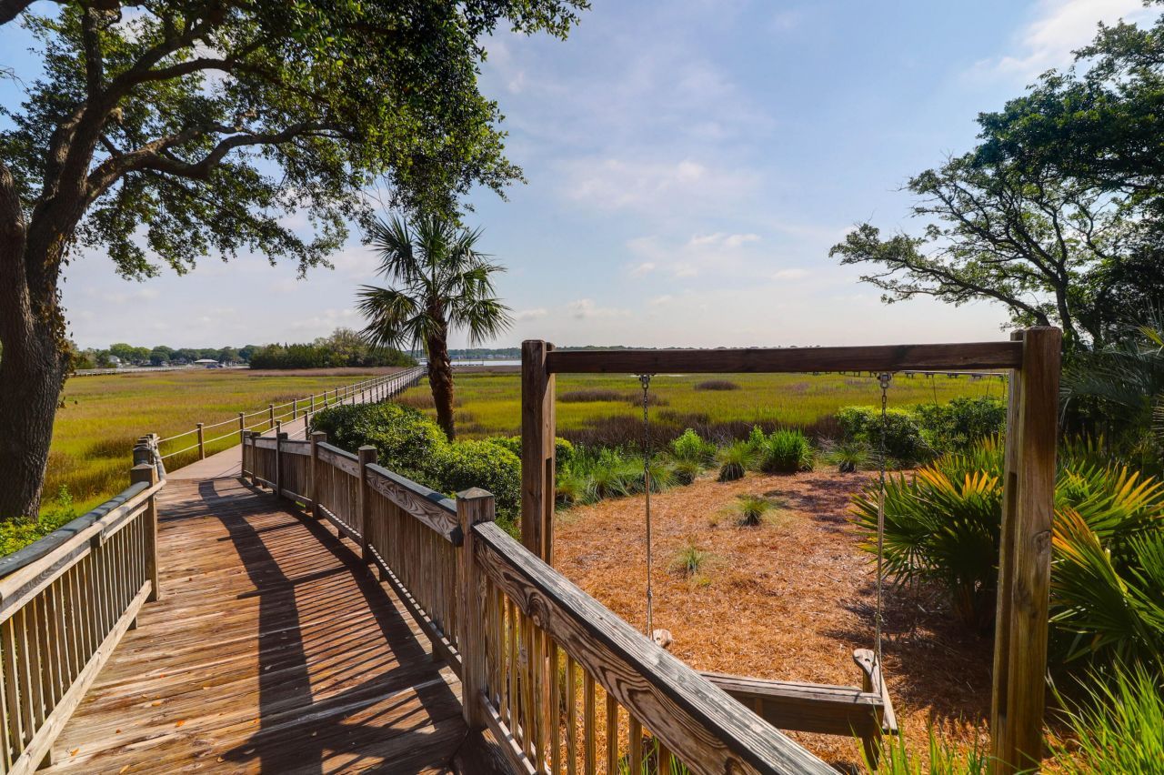 1452 Mcpherson Landing Photo 44