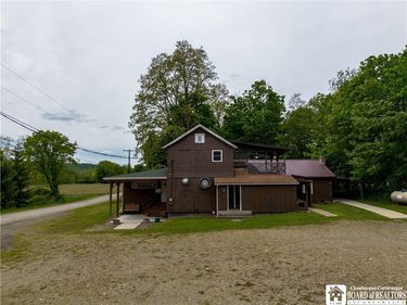 64 Old Fentonville Road, Frewsburg, NY 14738