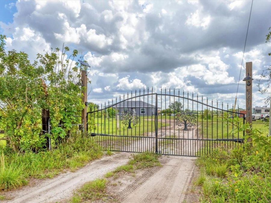 Property Image 8