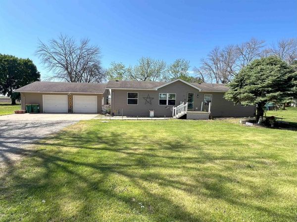 215 Church St, Manly, IA 50456