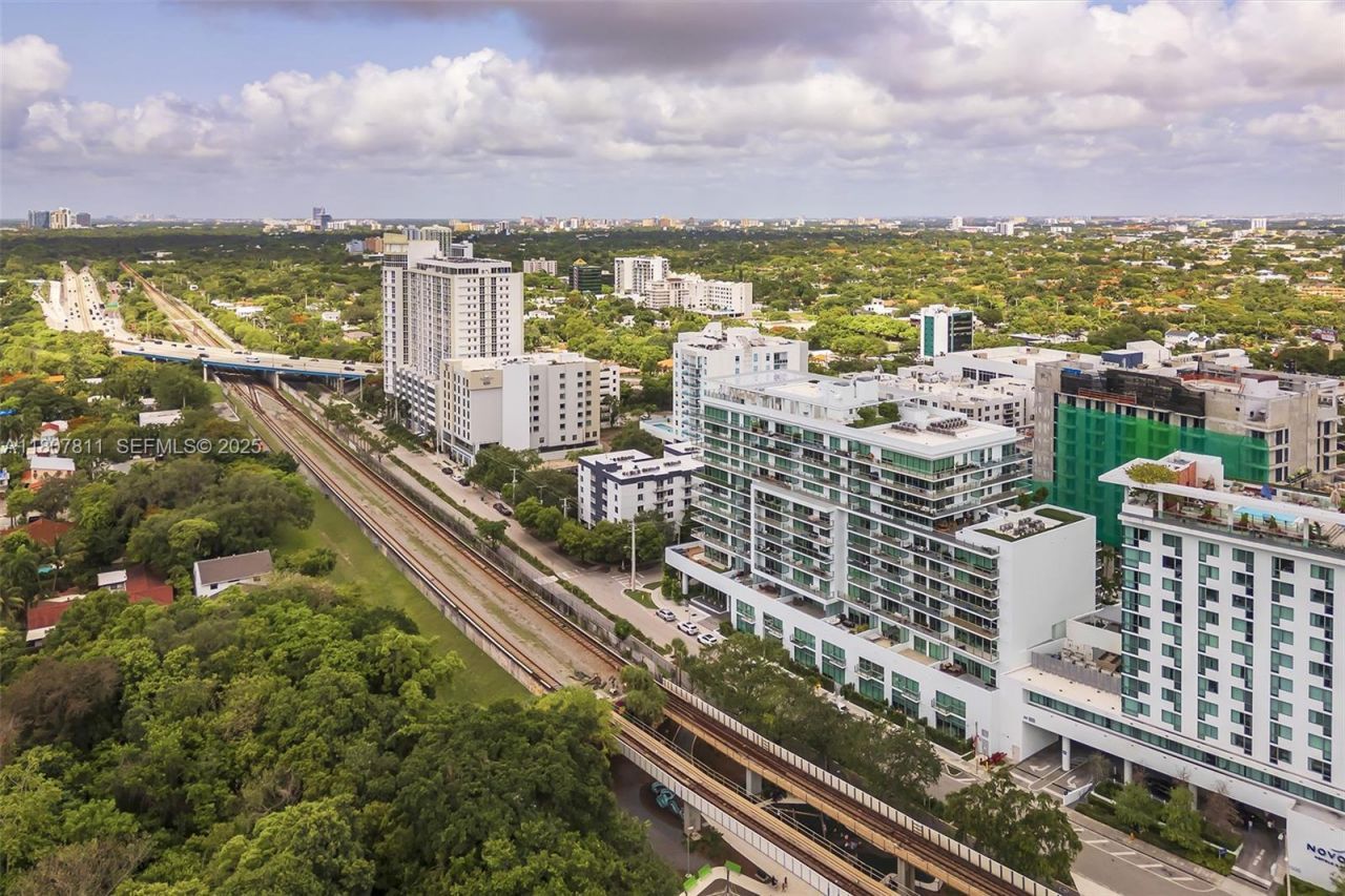 1600 SW 1st Ave, Unit 711, Miami, FL 33129 Photo