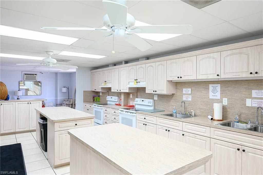 149 Kim Dr, Unit 149, Naples, FL 34104 Photo
