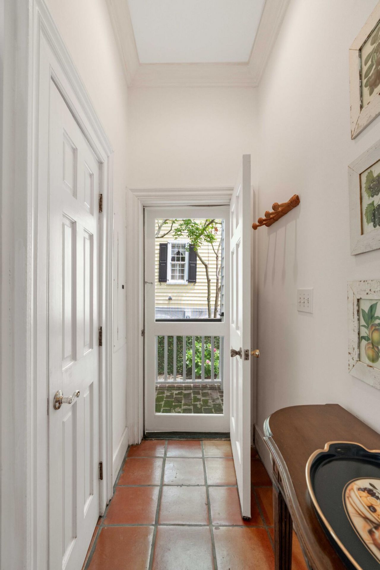 16 Trumbo Street Photo 19