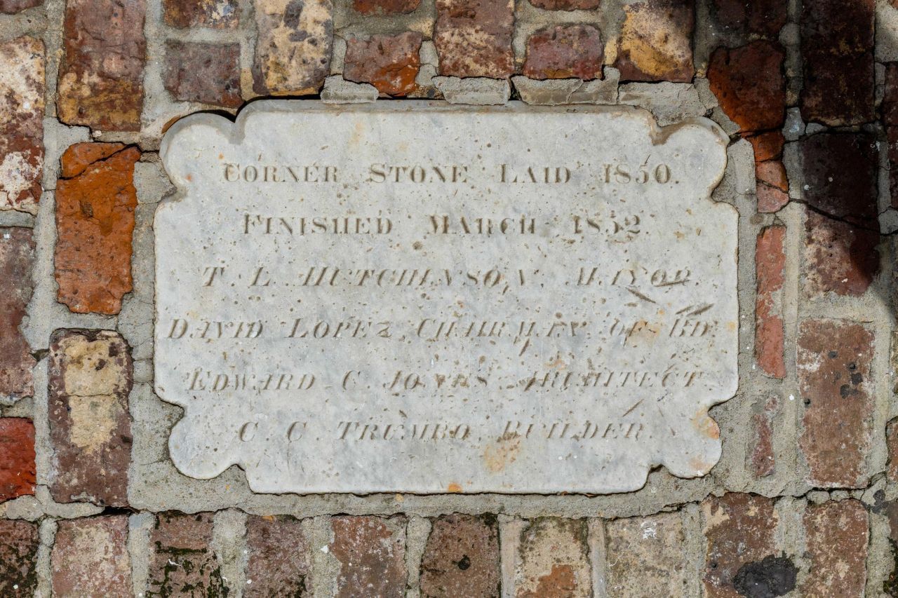 16 Trumbo Street Photo 38