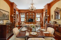 16 Trumbo Street photo 4