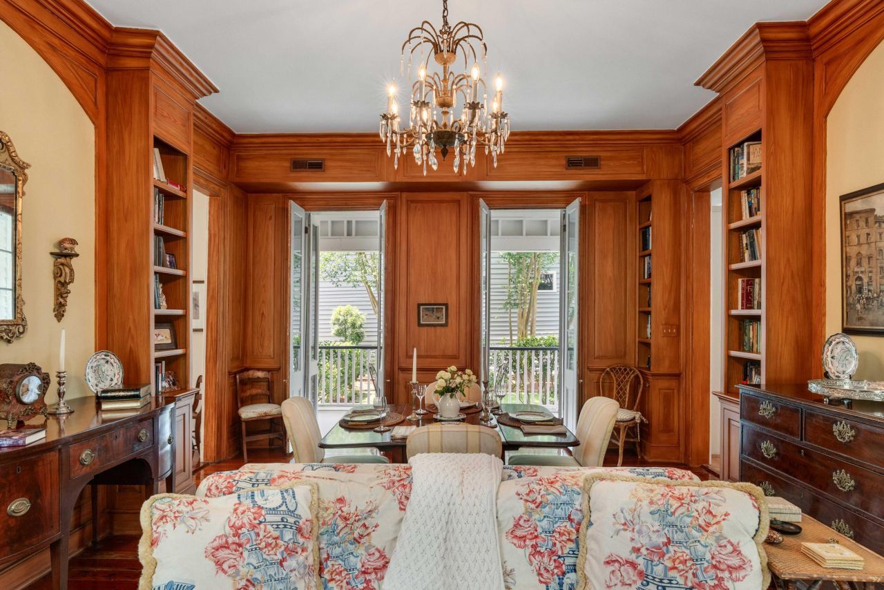 16 Trumbo Street Photo 6