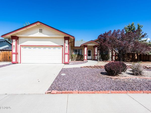 765 Sunnyside Court, Gardnerville, NV 89460