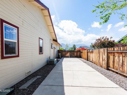 765 Sunnyside Court, Gardnerville, NV 89460 Photo