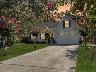 1005 Trotters Boulevard, Summerville, SC 29483