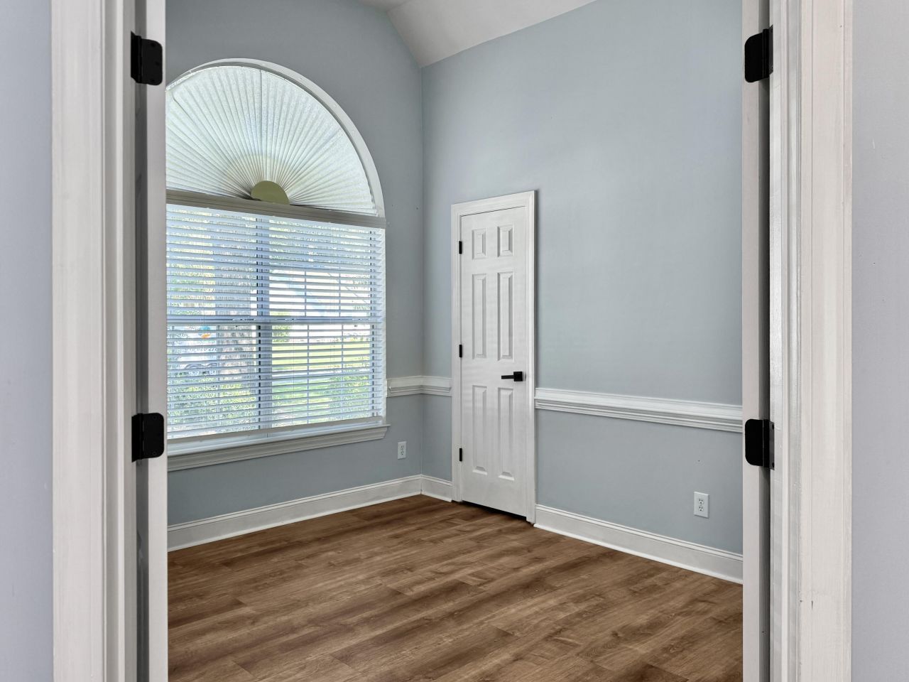 1005 Trotters Boulevard Photo 38