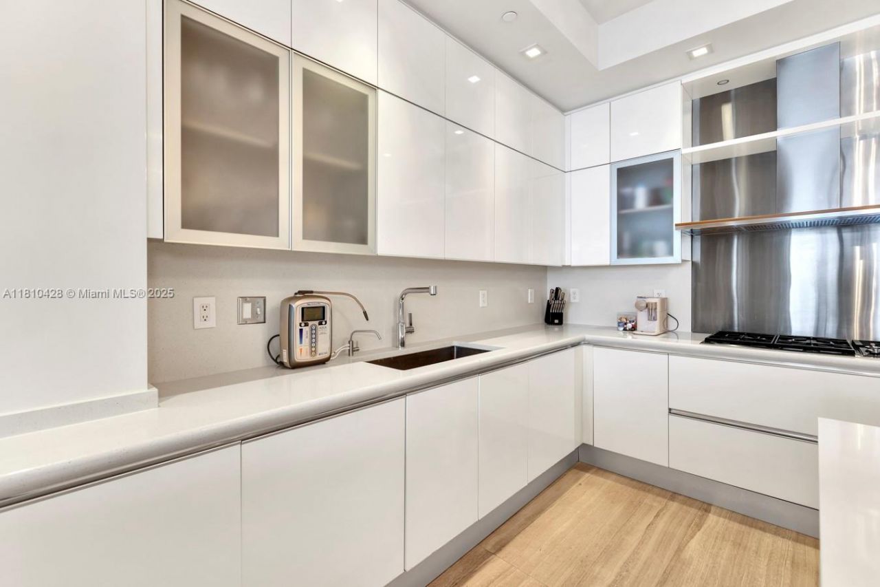 9701 Collins Ave, Unit 2403S, Bal Harbour, FL 33154 Photo