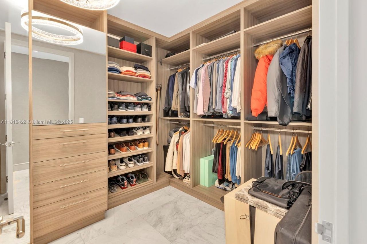 9701 Collins Ave, Unit 2403S, Bal Harbour, FL 33154 Photo