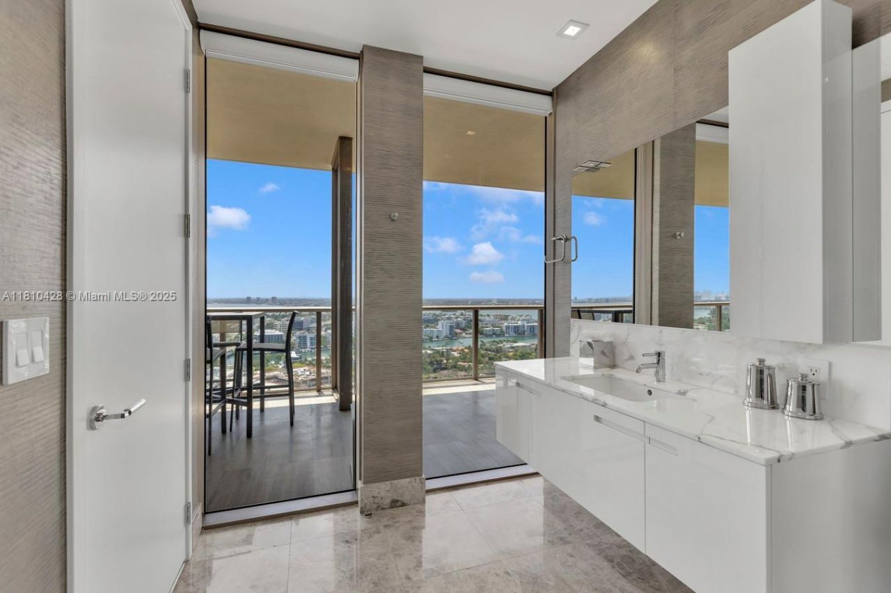 9701 Collins Ave, Unit 2403S, Bal Harbour, FL 33154 Photo